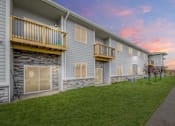 Thumbnail 10 of 29 - White Oak Apartments exterior