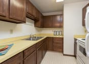 Thumbnail 4 of 5 - Arbor 404 Apartments | 1 Bdrm - Kitchen