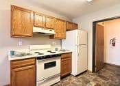 Thumbnail 10 of 19 - Foxboro Court Townhomes | Kitchen