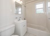Thumbnail 16 of 30 - Traditional Bathroomat Troy Hills Village in Parsippany, NJ,07054