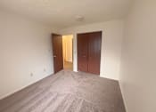 Thumbnail 5 of 9 - Lansing Apartments bathroom