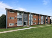 Thumbnail 32 of 35 - Pet friendly apartments in Roseville, MI