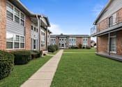 Thumbnail 31 of 35 - Pet friendly apartments in Roseville, MI