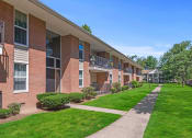Thumbnail 27 of 33 - One Bedroom Apartments in Warren, MI