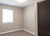 Thumbnail 3 of 18 - North Bay Apartments Fairfield IA
