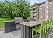 Thumbnail 33 of 45 - Grill and picnic area at Cityscape, St Louis Park, MN, 55416