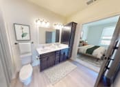 Thumbnail 45 of 46 - Style 2 - Jack & Jill Bathroom