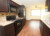 Thumbnail 18 of 25 - Kitchen