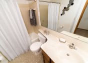 Thumbnail 23 of 36 - Bathroom
