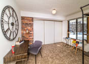 Thumbnail 32 of 36 - Office