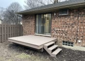 Thumbnail 22 of 25 - Porch Space