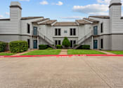 Thumbnail 15 of 23 - Property Exterior View at Summerstone Apartments, Texas, 76021