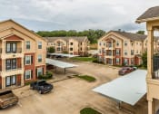 Thumbnail 3 of 16 - Exterior of Vista Place Apartments