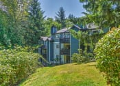 Thumbnail 23 of 73 - Building exterior View at Lakemont Orchard, Issaquah, WA 98027  