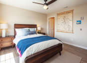 Thumbnail 5 of 16 - Bedroom at Driftwood, California, 92109