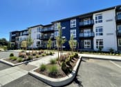 Thumbnail 3 of 28 - Exterior Landscape at Commons on the Tualatin River, Oregon, 97062