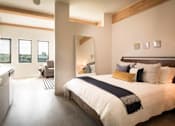 Thumbnail 5 of 24 - 38 Davis Bedroom