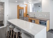 Thumbnail 17 of 30 - ArcCentral_Beaverton_OR_Amenity_CommunityRoomKitchen