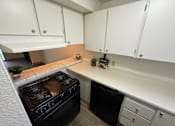 Thumbnail 11 of 30 - Clearwater Square Apartments in Kennewick, Washington Kitchen