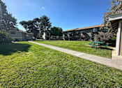 Thumbnail 28 of 30 - Clearwater Square Apartments in Kennewick, Washington Exterior and Courtyard