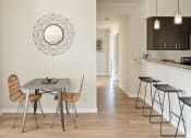 Thumbnail 4 of 21 - TheElwood_HappyValley_OR_2021_Dining