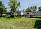Thumbnail 21 of 25 - Lawn Area at Lexington Square, Lexington
