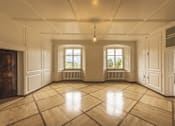 Thumbnail 5 of 5 - Diningroom