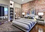Thumbnail 6 of 13 - bedroom with mirrored closet doors
