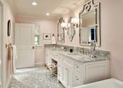 Thumbnail 10 of 18 - Bathroom