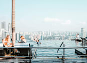 Thumbnail 2 of 5 - Rooftop pool