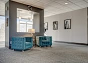 Thumbnail 4 of 10 - Lobby