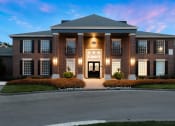 Thumbnail 1 of 18 - Weston Point Apartments - Leasing office exterior