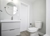 Thumbnail 6 of 25 - Helios Apartments Miami Beach interior bathroom