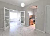 Thumbnail 10 of 25 - Helios Apartments Miami Beach interior