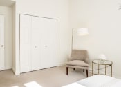 Thumbnail 11 of 16 - The Broderick carpet in bedroom