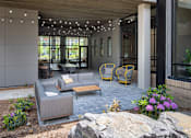 Thumbnail 15 of 27 - Outdoor social area - Brentford at the Mile