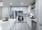 Thumbnail 18 of 24 - Front-controlled glass-top ranges - Rockwell at Crown