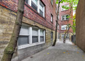 Thumbnail 24 of 24 - John Winthrop Apartment exterior