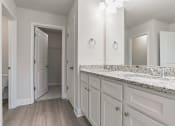 Thumbnail 20 of 51 - Gentry layout, primary bathroom