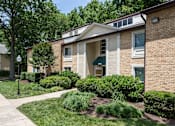 Thumbnail 12 of 22 - Exterior Of House at Potomac Ridge Apartments, Woodbridge, 22191