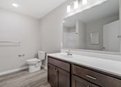 Thumbnail 23 of 36 - Balsam II Apartments bathroom