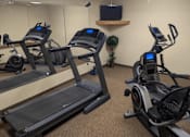 Thumbnail 21 of 37 - two treadmills and a treadmill in a gym