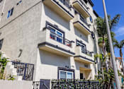 Thumbnail 42 of 48 - Side View of Colby Villas by Wiseman