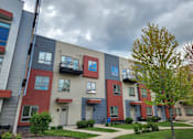 Thumbnail 2 of 22 - Private Front Entrance Select Units