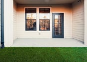 Thumbnail 21 of 36 - Porch