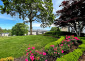 Thumbnail 31 of 41 - Riverview North