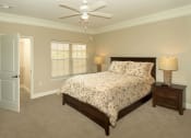 Thumbnail 34 of 43 - bedroom