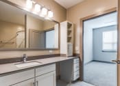 Thumbnail 46 of 48 - Bathroom