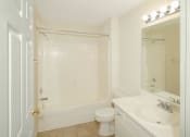 Thumbnail 17 of 36 - bathroom with vanity