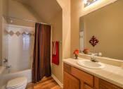 Thumbnail 30 of 69 - Cedar-Point-bathroom
